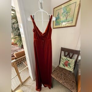 “Lovely” Front Twist Velvet Maxi Dress. Size 6. NWT.